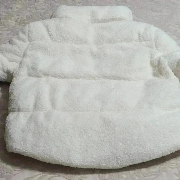 NEW IVORY TEDDY BEAR PUFFER COAT. JUICY CO… - Picture 13 of 16